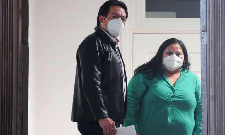 Hasta Citlalli tira la toalla: Salgado Macedonio sigue firme en Guerrero