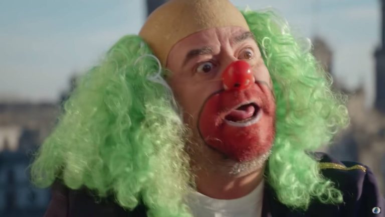 ¿Por qué Brozo fue trending topic en redes sociales? Un pasado machista de sus programas pasados  lo persigue