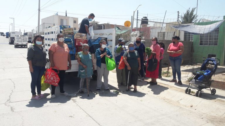 En Aguascalientes, DIF Municipal entrega verduras y legumbres a familias vulnerables