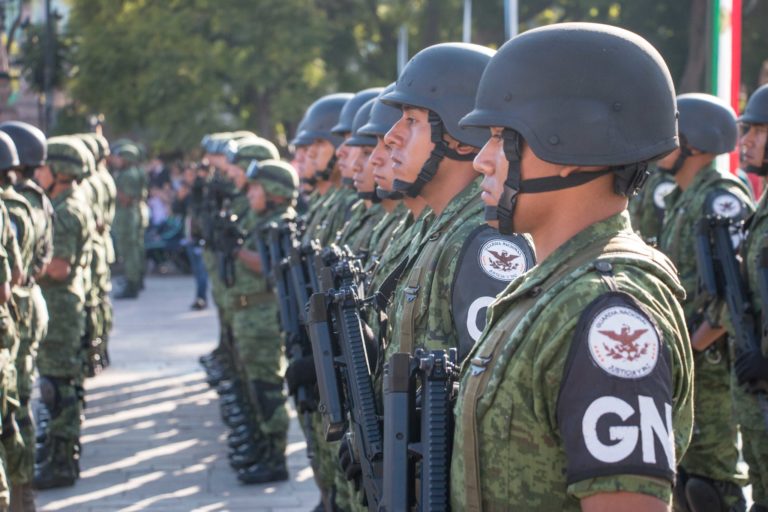 Consecuencias de militarizar la guerra contra las drogas: conflación de funciones en las fuerzas de seguridad
