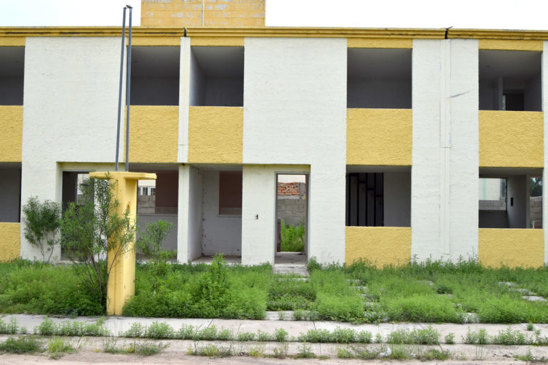 Abandonadas, 600 mil viviendas financiadas con Infonavit