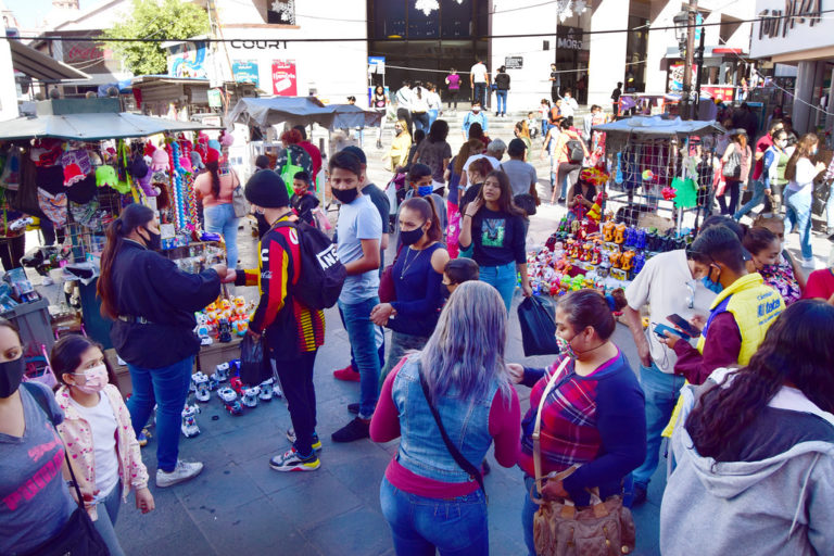 Regresa Aguascalientes a semáforo amarillo: hay muchos eventos en puerta