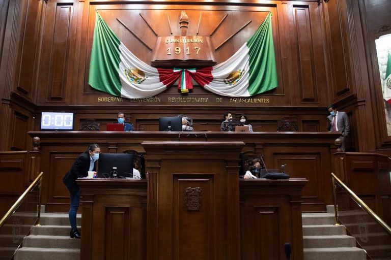 Actos cometidos por servidores públicos no quedarán impunes en Aguascalientes