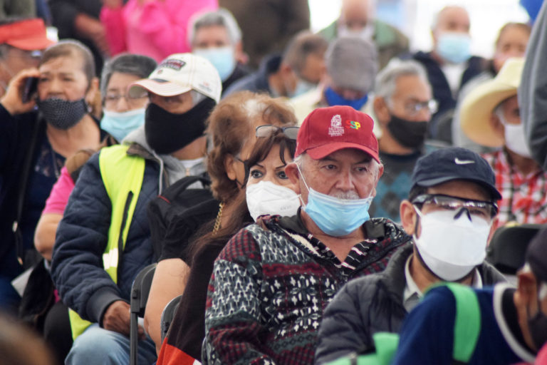 Propondrá gobernador de Aguascalientes prerregistro para evitar filas en centros de vacunación 