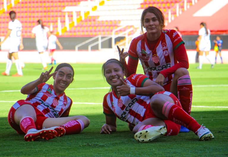 Centellas vencen a Querétaro en Aguascalientes