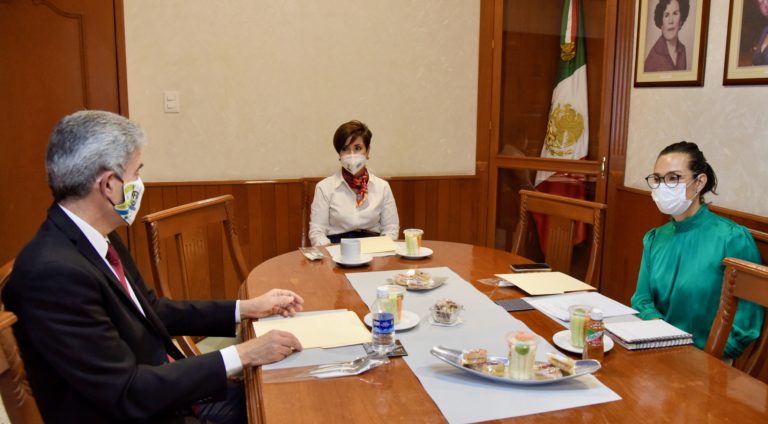 En Aguascalientes DIF Estatal estrecha colaboración con la UTA