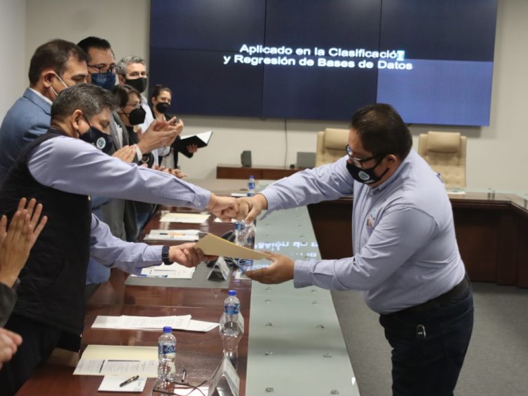 Personal del C-5 Sitec concluyó Diplomado en Inteligencia Artificial