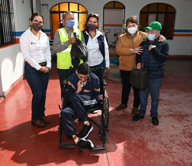 DIF de Aguascalientes entregó apoyos alimenticios a personas con discapacidad