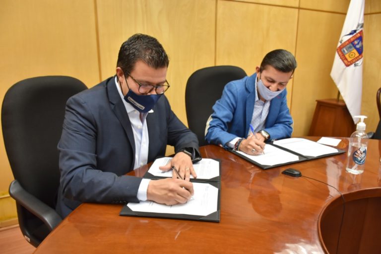 Sedeso e Isssspea firman convenio para fortalecer programa de asistencia funeraria