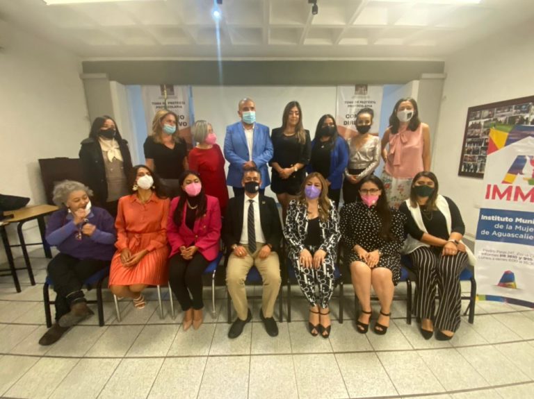 Colegio de Arquitectos en Aguascalientes se suma al programa Agentes Rosas