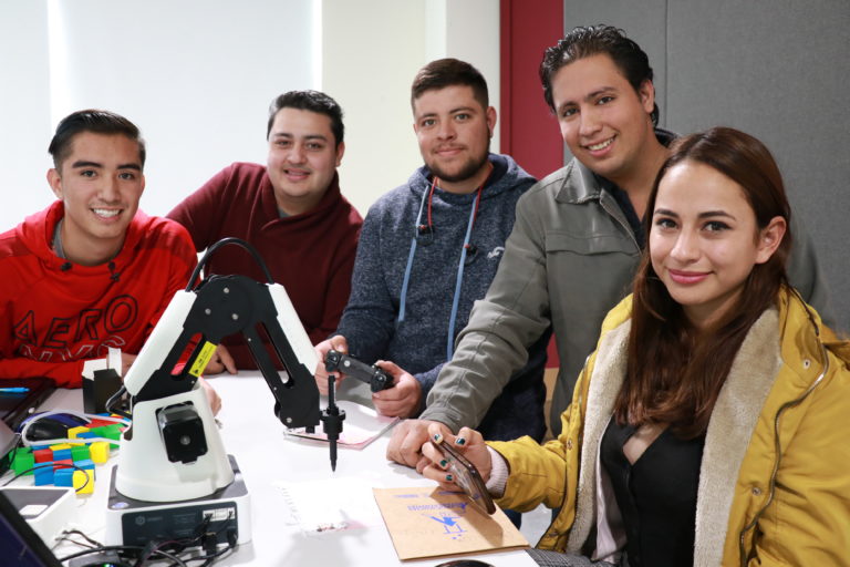 Invita IEA a conocer oferta de instituciones particulares de educación superior en Aguascalientes