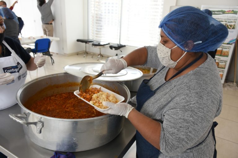 Centro Crecer de San Francisco de los Romo abre primer comedor comunitario