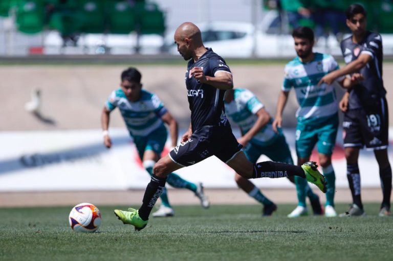 Resultados divididos para Fuerzas Básicas de Necaxa vs. Santos