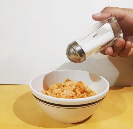 Invita IMSS a moderar consumo de sal