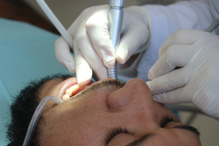 Dentistas del Issea cumplen con medidas de bioseguridad en Aguascalientes