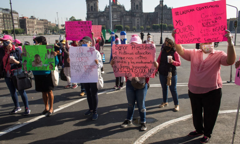 Ni médicos, ni medicinas: el “seguro popular” de AMLO esconde sus gastos 