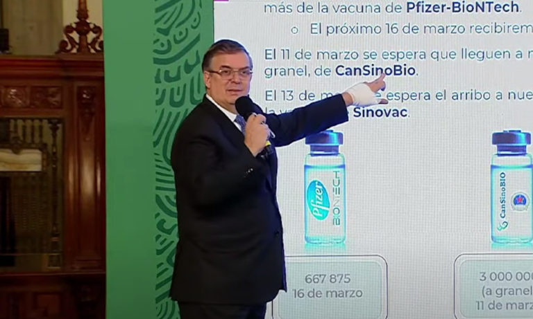 Familiares del escolta de Marcelo Ebrard recibieron vacuna covid en diciembre, plantea denuncia