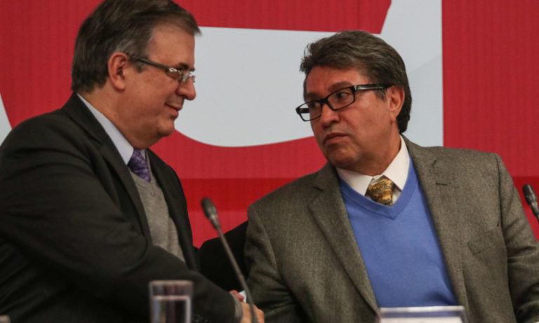 Ebrard tiene en la nómina a hermana de Monreal. Y gana más que AMLO