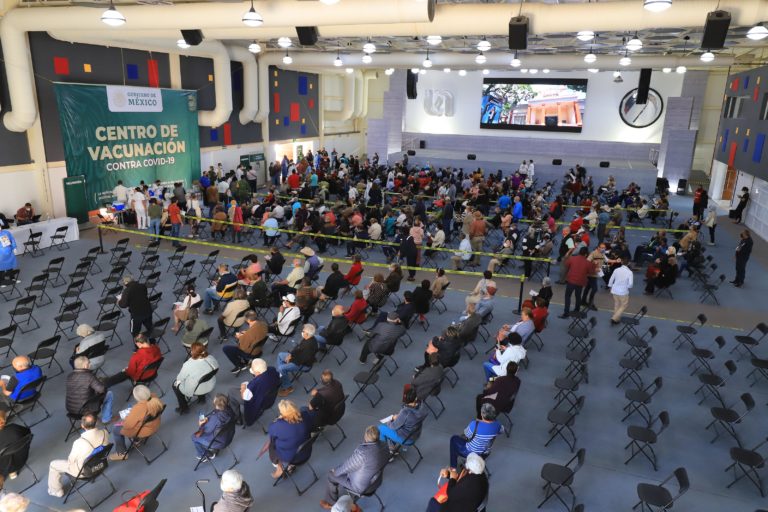 En Aguascalientes, se realizó jornada de vacunación contra covid-19 en Ciudad Universitaria