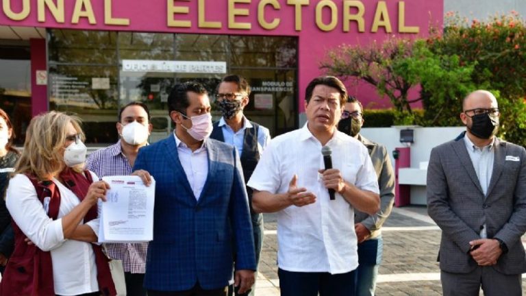 Morena anuncia “resistencia civil pacífica” contra el INE por retirar el registro a más de una treintena de candidatos morenistas a diversos cargos de elección