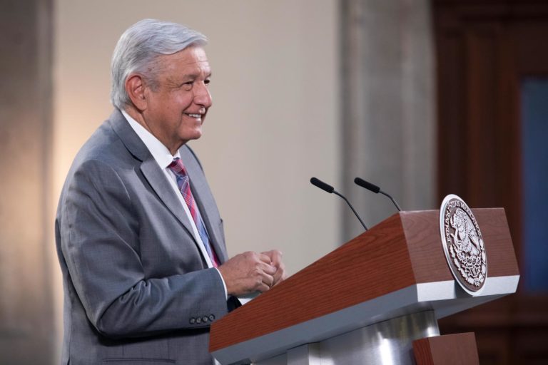 AMLO llama a defender el voto y descarta sanción del INE porque no menciona partidos ni candidatos