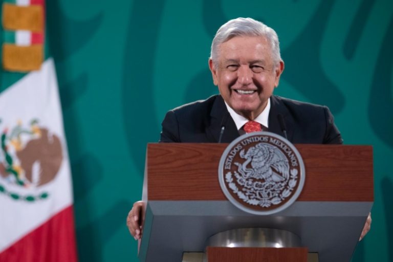 AMLO recibirá al presidente de Guatemala y tendrá reunión virtual con Kamala Harris por tema migratorio