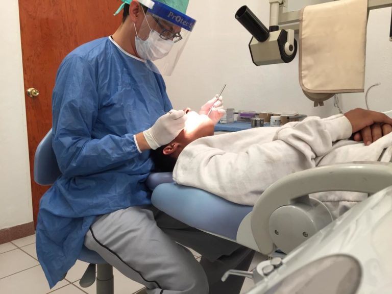315 odontólogos particulares en Aguascalientes están a la espera de la vacuna contra el covid-19