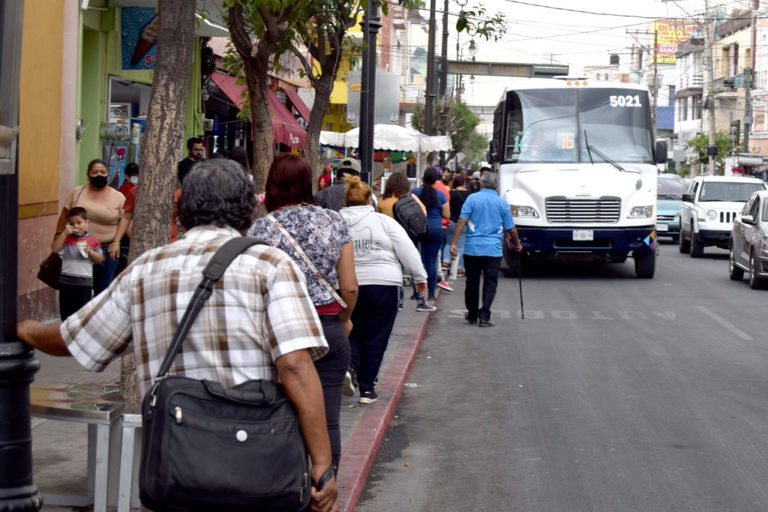 El transporte público no se ha adaptado al crecimiento de Aguascalientes