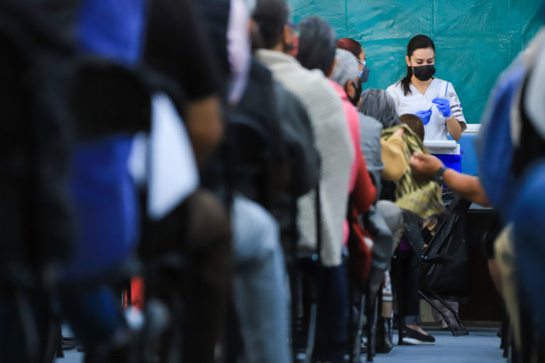 UAA continúa siendo centro de vacunación contra covid-19