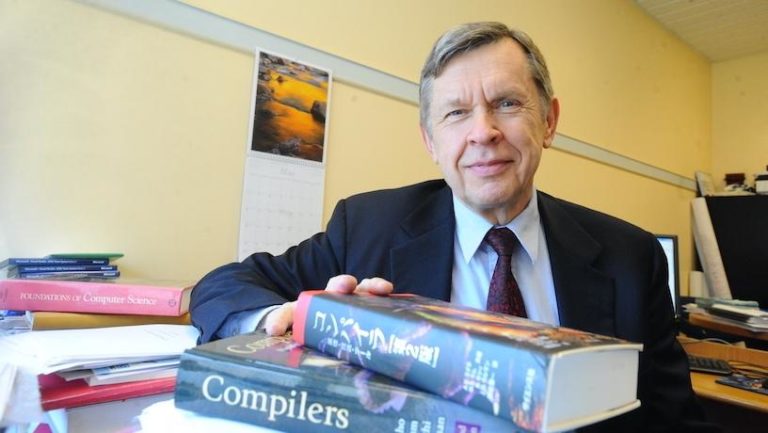 Alfred Aho gana el Premio Turing 2020