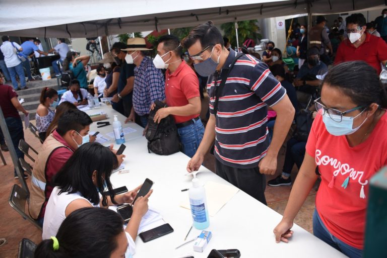 Que se vacune a los maestros: Colegio de Médicos Cirujanos en Aguascalientes