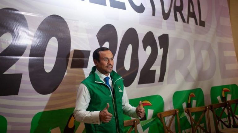 “Quiero ayudar al país que mucho me ayudó”, dice Juan Manuel Márquez al arrancar campaña