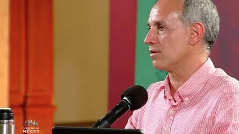 Tercera ola de covid-19 parece “menos probable”, pero no descartable: López-Gatell