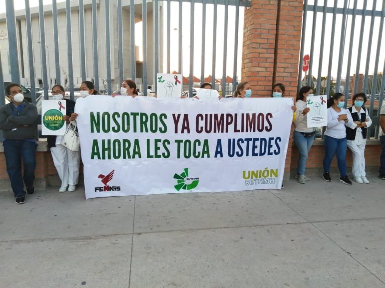 Se manifestaron trabajadores y trabajadoras del Hospital Hidalgo por falta del bono COVID