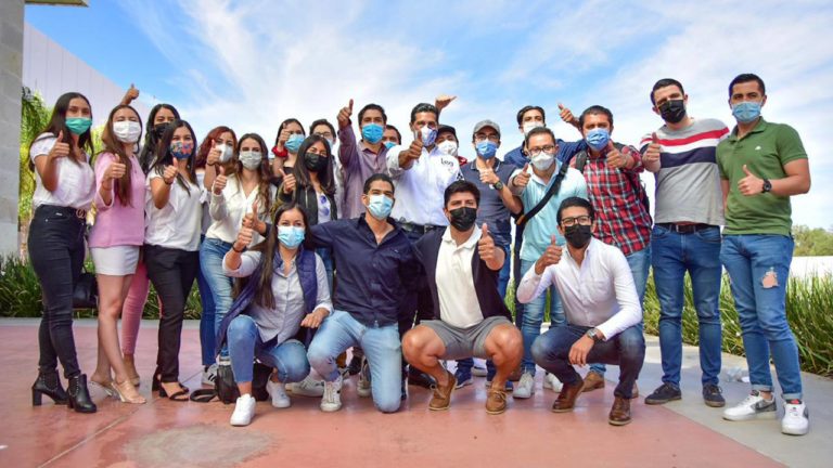 Leo Montañez presenta propuestas en beneficio de Aguascalientes