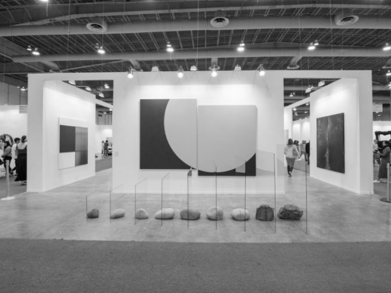 Zsonamaco, Clavo, Arte 2660: El mercado del arte en México se reinventa