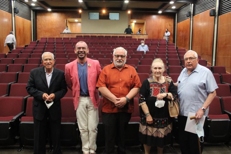 ICA felicitó a los maestros de Aguascalientes por su día