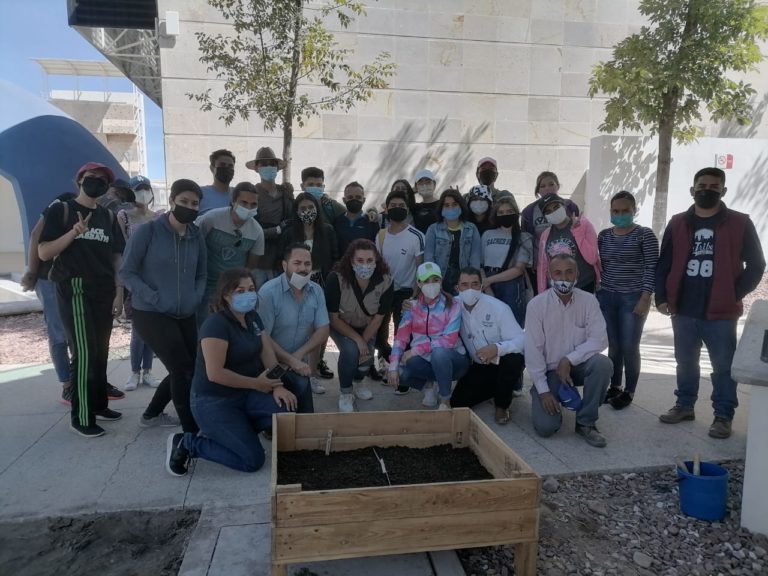 SSMAA capacita a jóvenes en creación de huertos biointensivos