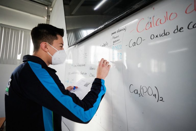 Recuperación en el sistema educativo ha sido de vital importancia para Aguascalientes