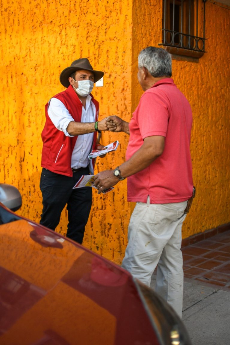 Candidato a la alcaldía de Jesús María propone mejorar equipamiento de los policías
