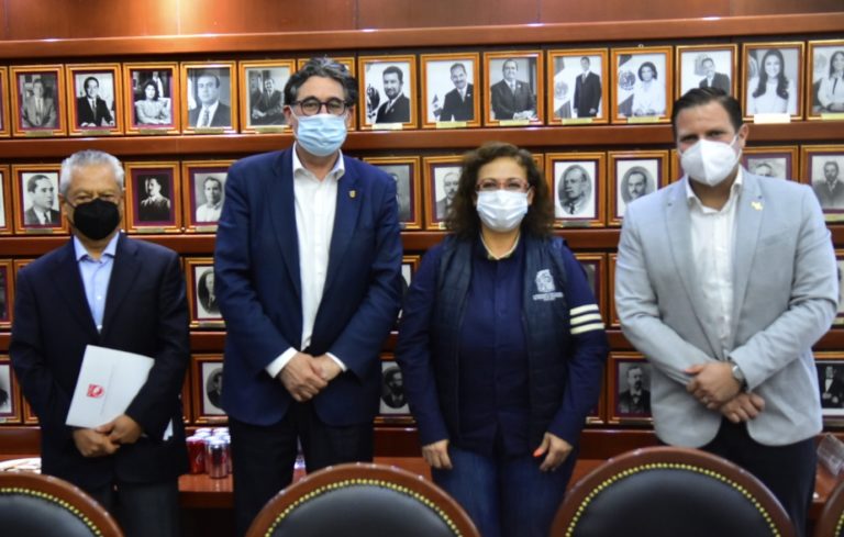 Se reunió alcaldesa con representantes del Colegio de Ingenieros Civiles