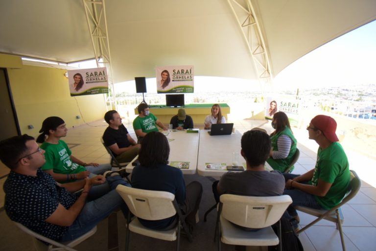 Candidata a la alcaldía de Aguascalientes se reunió con jóvenes   