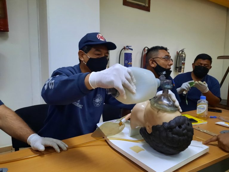 Bomberos de Aguascalientes recibieron capacitación en atención prehospitalaria