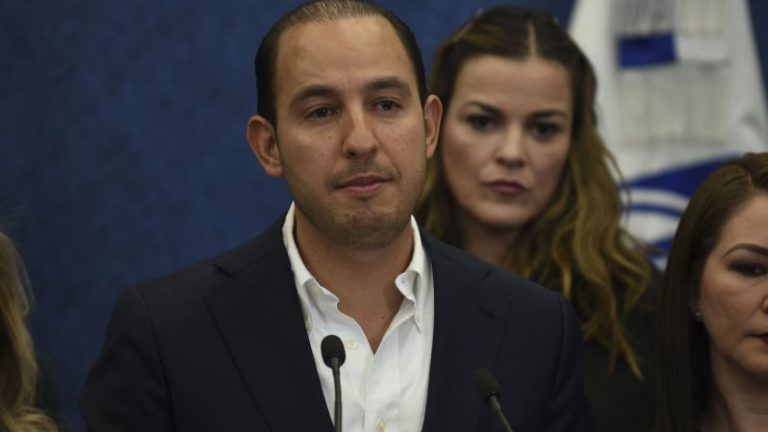 Oposición pide la renuncia de Ebrard, Sheinbaum y Mario Delgado por desplome de L-12