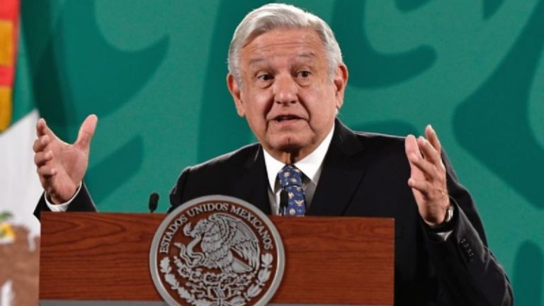 AMLO ve “oportunismo” en amago de paro en el Metro tras colapso de línea 12