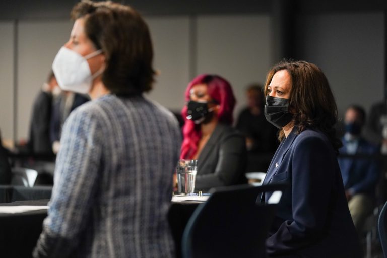 Apertura de la frontera, el tema que AMLO planteará este viernes a Kamala Harris