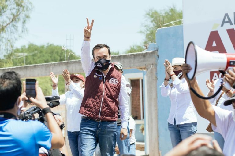 En equipo, Arturo Ávila resolverá problema del agua