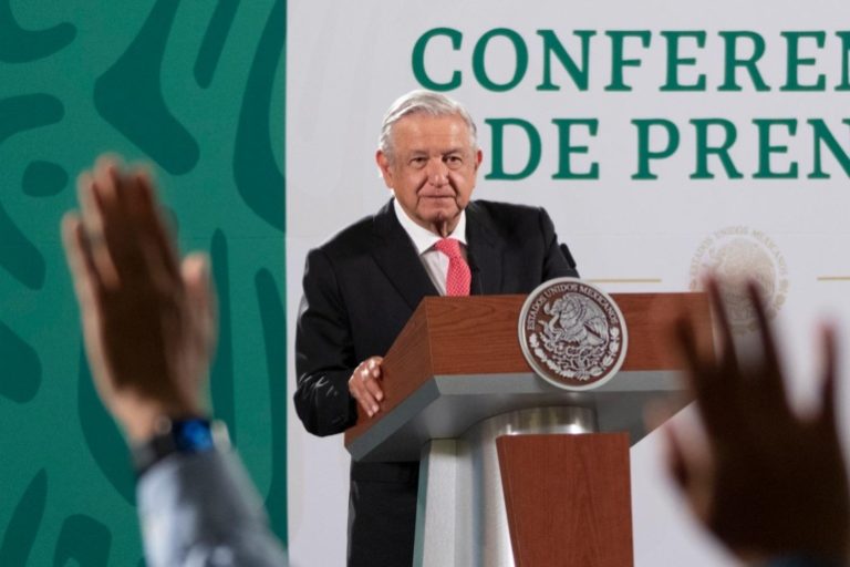 Padres de niños con cáncer tienen todo el derecho de protestar; solo faltan cuatro de 25 oncológicos: AMLO