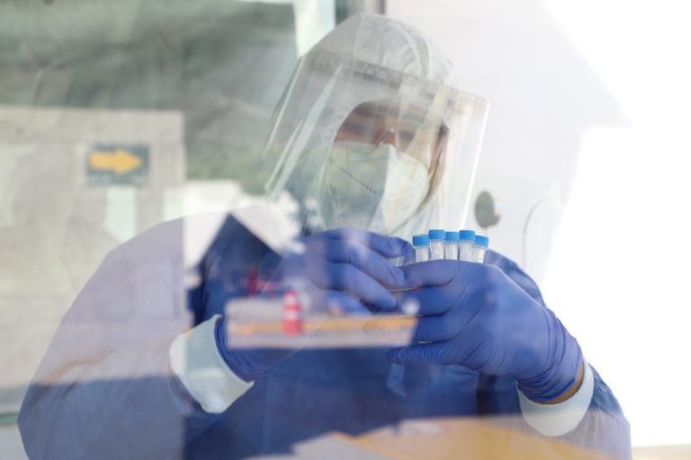 ¿Ya llegó la variante Delta del COVID-19 a México? ¿Qué tan peligrosa es?