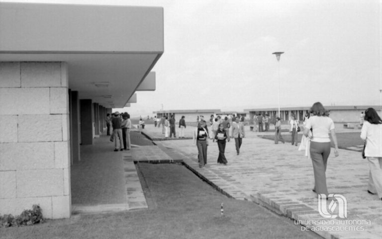 La UAA conmemoró su 48 aniversario